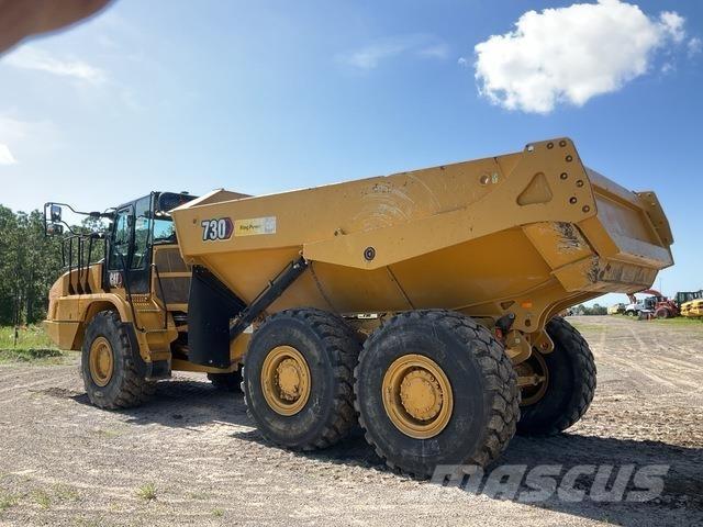 CAT 730 铰接式自卸车