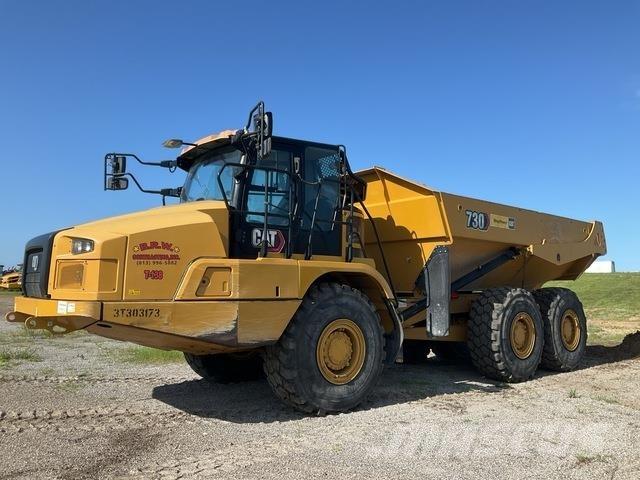 CAT 730 铰接式自卸车