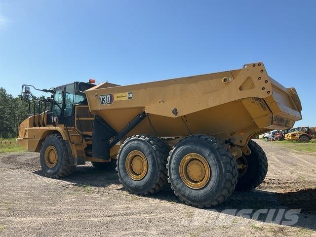 CAT 730 铰接式自卸车