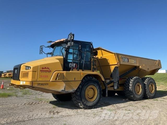 CAT 730 铰接式自卸车