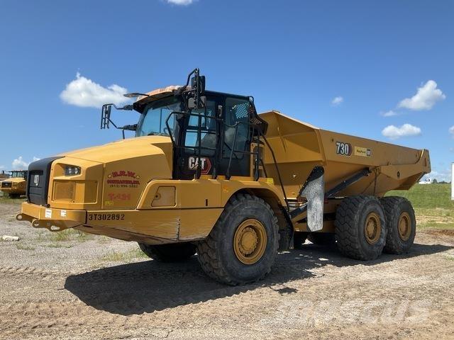 CAT 730 铰接式自卸车