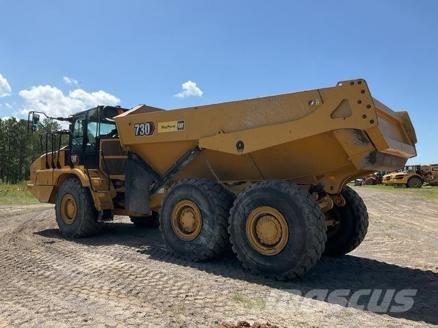 CAT 730 铰接式自卸车