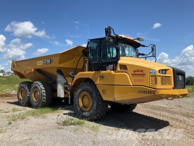 CAT 730 铰接式自卸车