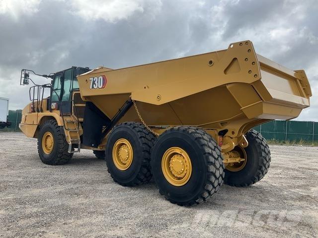 CAT 730 铰接式自卸车