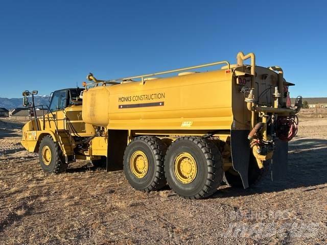 CAT 730C 水罐车