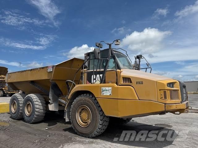 CAT 730C 铰接式自卸车