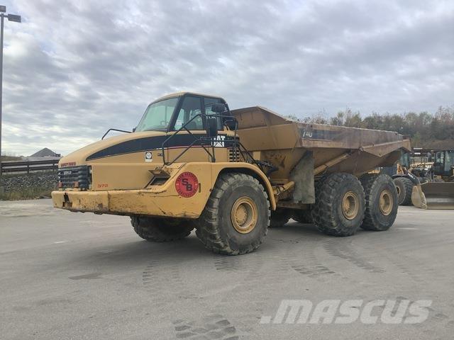 CAT 740 铰接式自卸车
