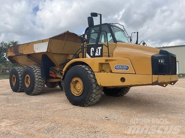 CAT 740B 铰接式自卸车