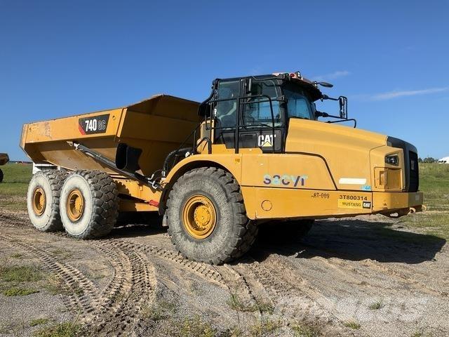 CAT 740GC 铰接式自卸车