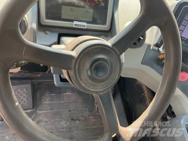 CAT 745 铰接式自卸车