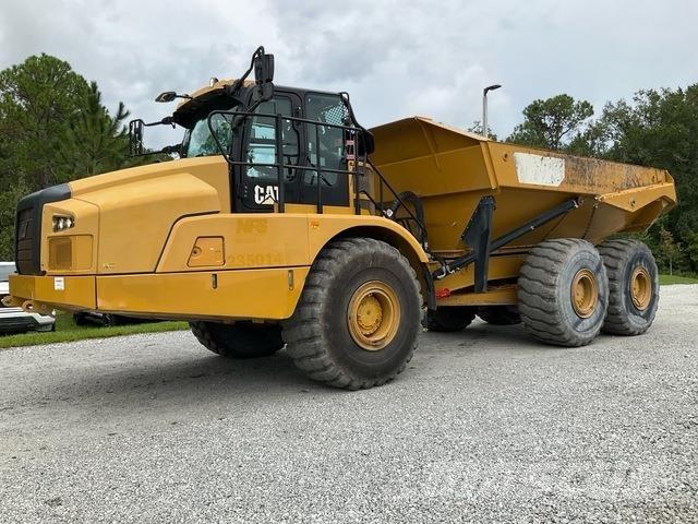 CAT 745 铰接式自卸车