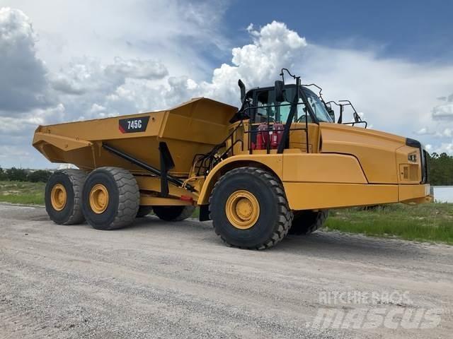 CAT 745C 铰接式自卸车