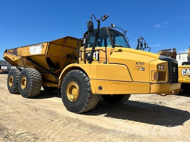 CAT 745C 铰接式自卸车