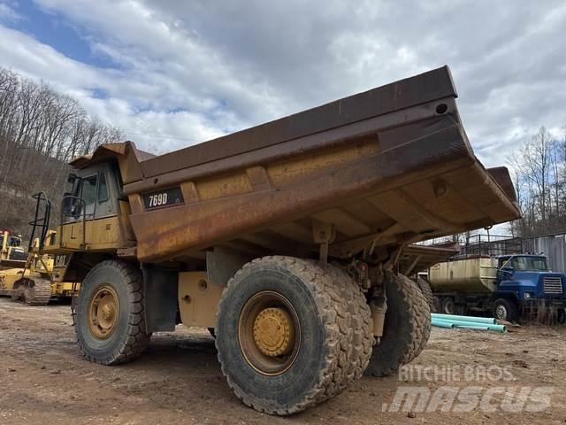CAT 769D 铰接式自卸车