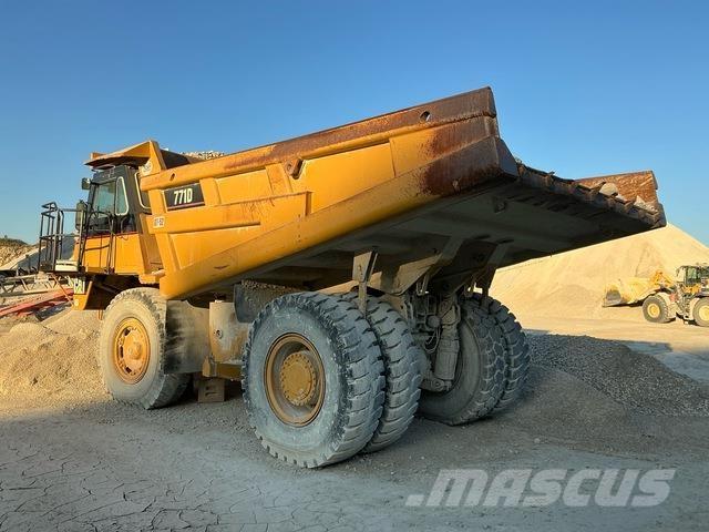 CAT 771D 铰接式自卸车
