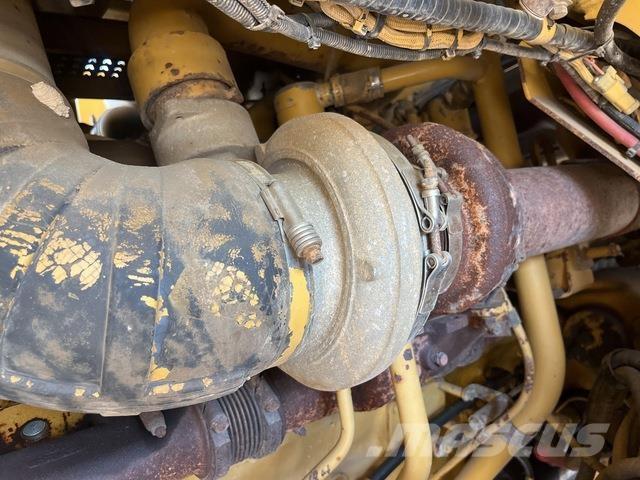 CAT 773D 铰接式自卸车