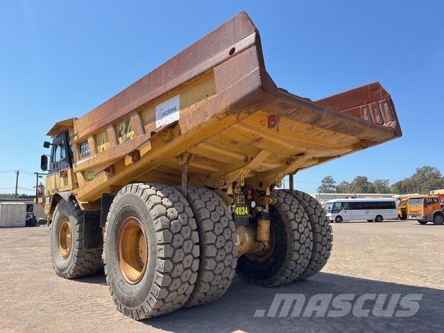 CAT 773D 铰接式自卸车