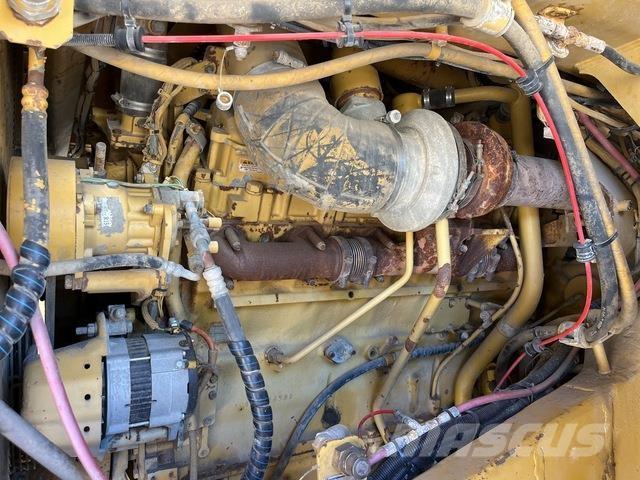 CAT 773D 铰接式自卸车