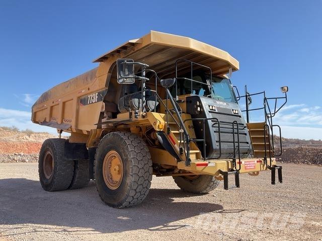 CAT 773F 铰接式自卸车