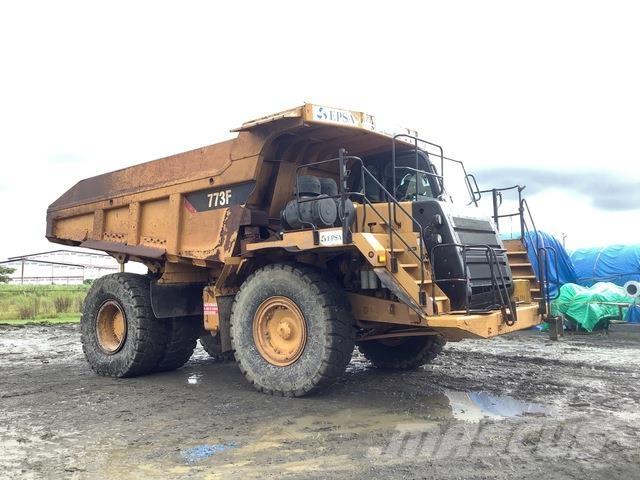 CAT 773F 铰接式自卸车