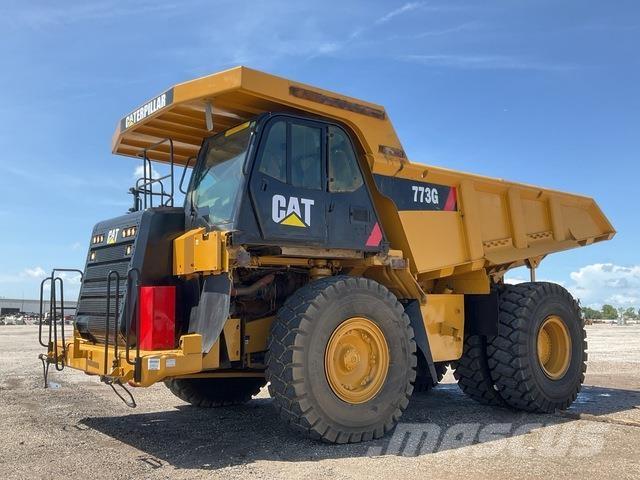 CAT 773G 铰接式自卸车