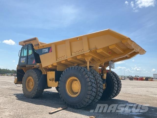 CAT 773G 铰接式自卸车