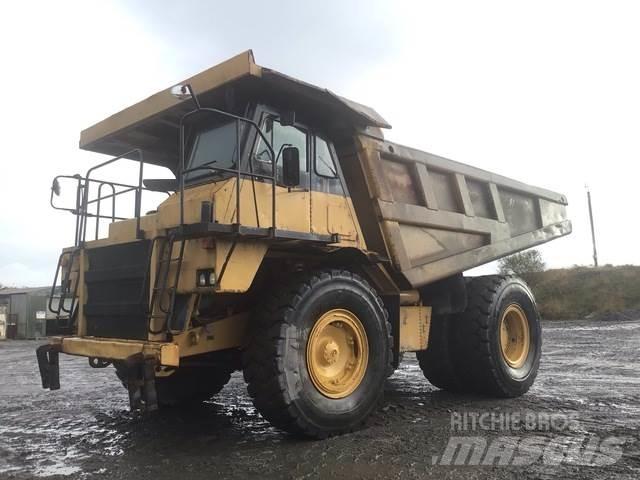 CAT 775B 铰接式自卸车