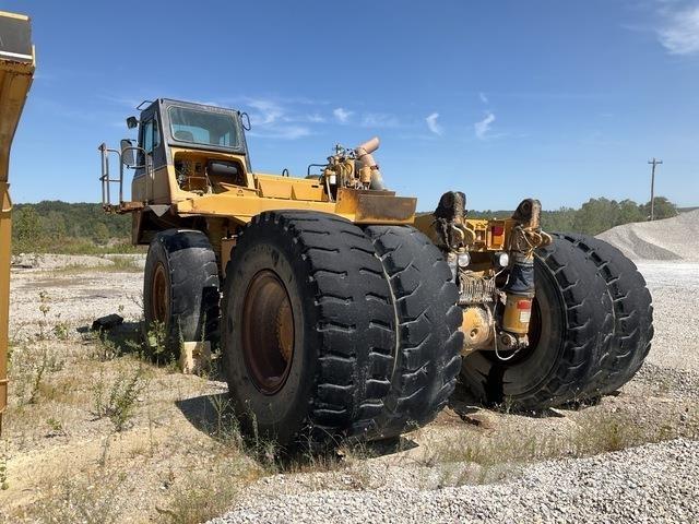 CAT 775E 铰接式自卸车