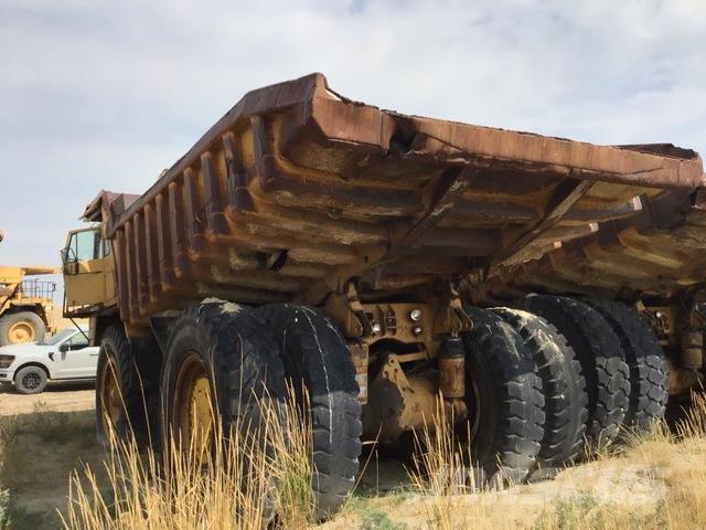 CAT 777 铰接式自卸车