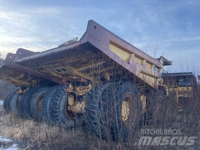 CAT 777D 铰接式自卸车
