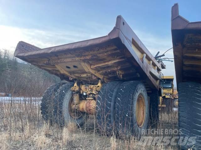 CAT 777D 铰接式自卸车