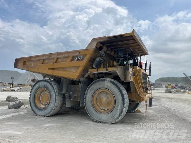 CAT 777D 铰接式自卸车