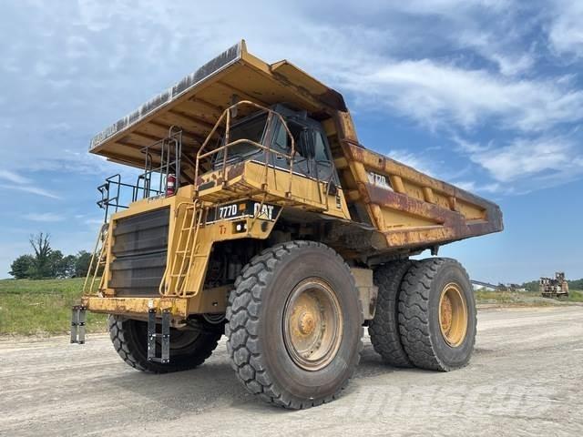 CAT 777D 铰接式自卸车