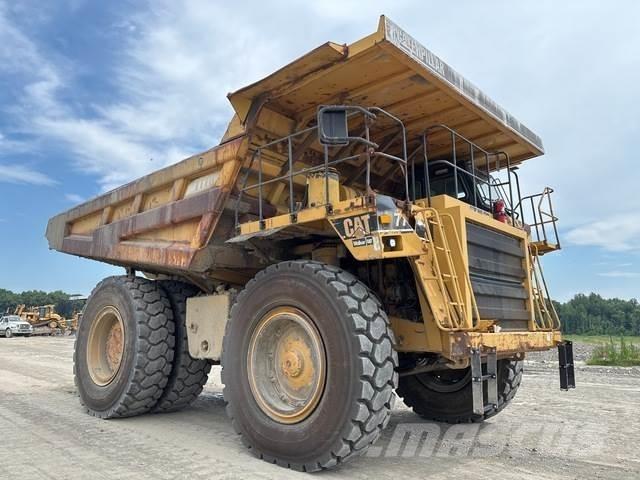 CAT 777D 铰接式自卸车
