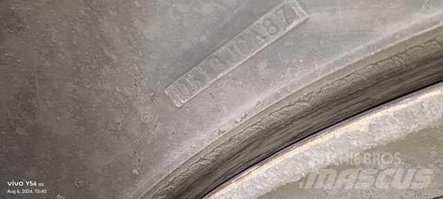 CAT 777E 铰接式自卸车