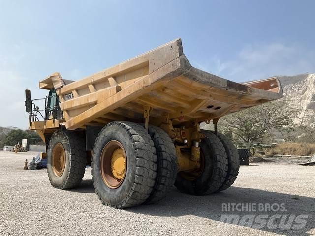 CAT 777F 铰接式自卸车