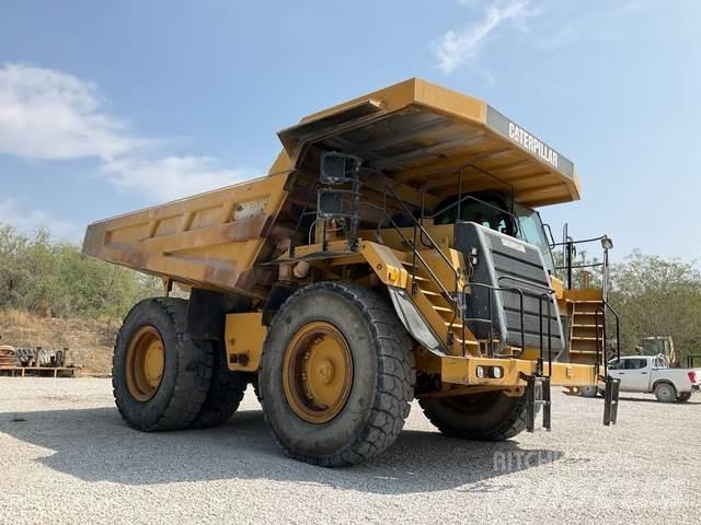 CAT 777F 铰接式自卸车