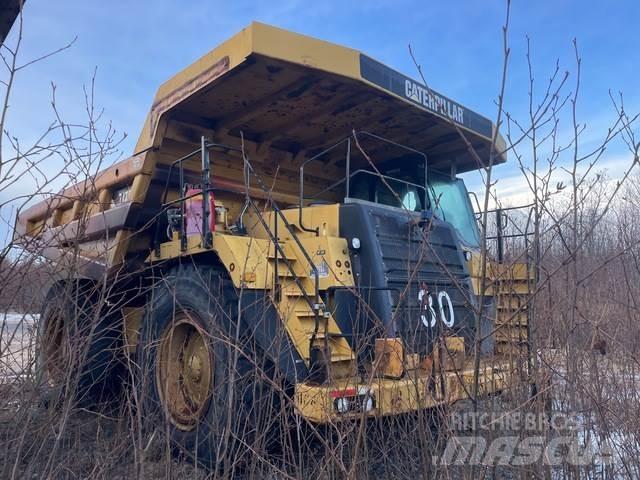 CAT 777F 铰接式自卸车