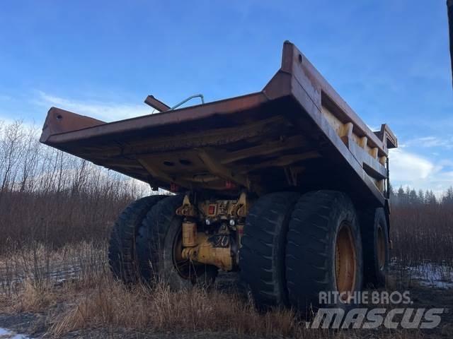 CAT 777F 铰接式自卸车