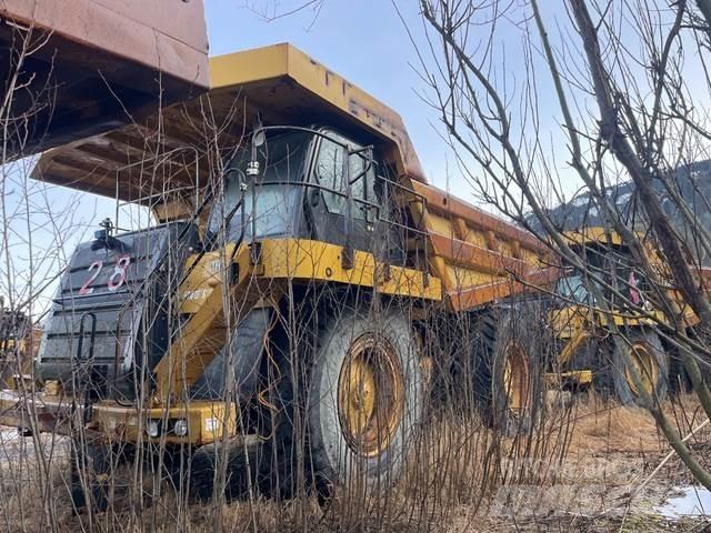 CAT 777F 铰接式自卸车