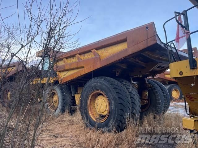 CAT 777F 铰接式自卸车