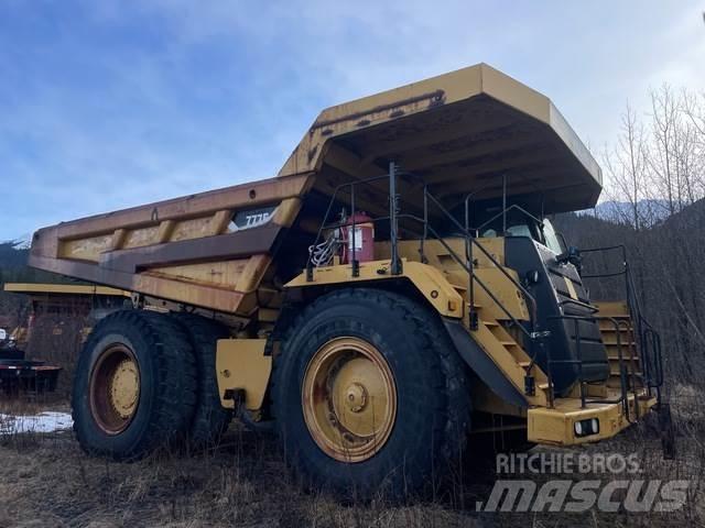 CAT 777F 铰接式自卸车