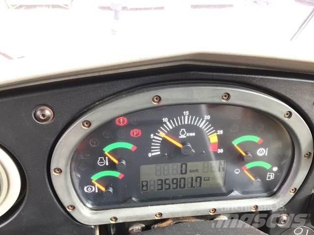 CAT 777F 铰接式自卸车