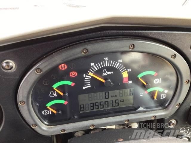 CAT 777F 铰接式自卸车