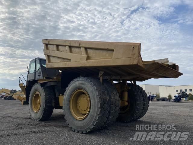CAT 777F 铰接式自卸车