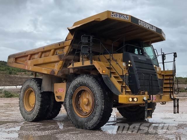 CAT 777F 铰接式自卸车