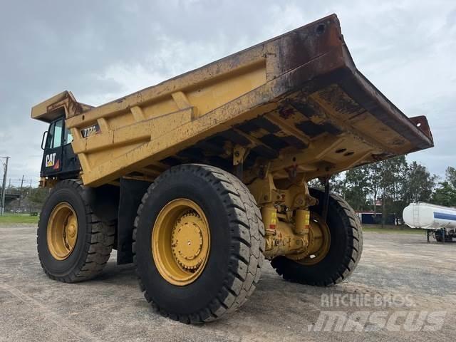 CAT 777G 铰接式自卸车