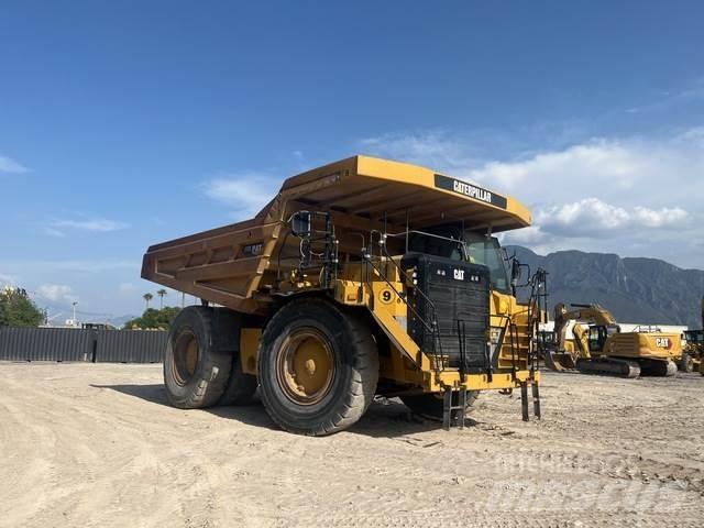 CAT 777G 铰接式自卸车