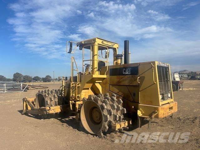 CAT 815B 土壤压实机
