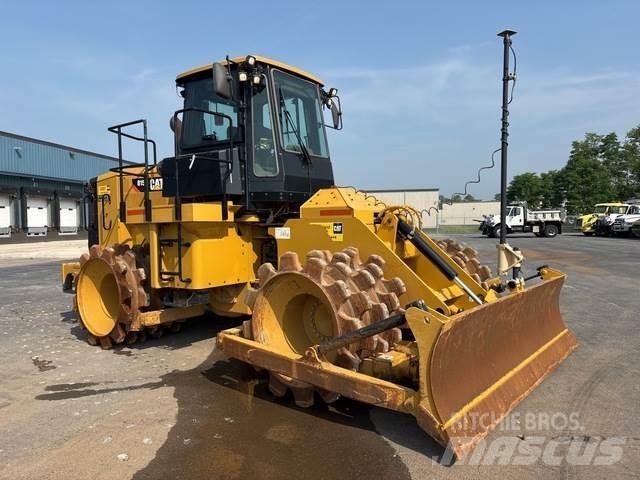 CAT 815K 土壤压实机